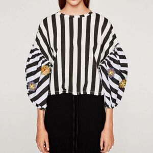 ZARA | Black & White Striped Blouse Balloon Sleeves with Flowers Women’s Size S